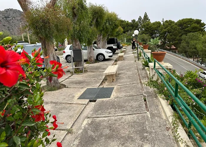 Costaous Appartement *